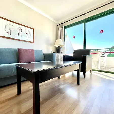 One Bedroom,wifi,kitchen,gym,pool And Amazing View In Playa Chica * Puerto del Carmen (Lanzarote)
