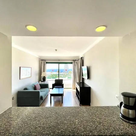 One Bedroom,wifi,kitchen,gym,pool And Amazing View In Playa Chica Apartamento Puerto del Carmen (Lanzarote)