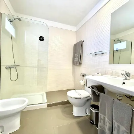 One Bedroom,wifi,kitchen,gym,pool And Amazing View In Playa Chica